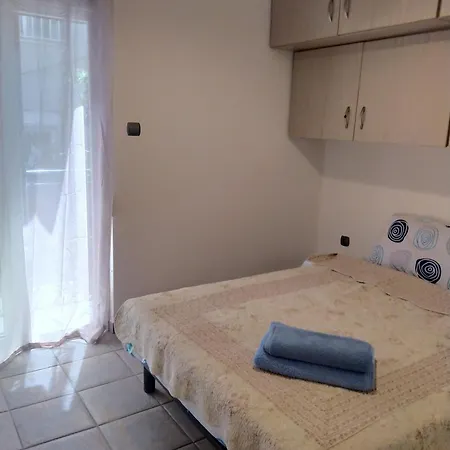 Marousi Comfy With Balcony Athen
